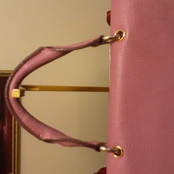 Authentic MCM Leather Handbag - Picture 3 of 16